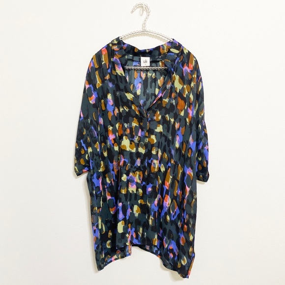 Cabi 3143 Sabine Watercolor Sheer Blouse Medium EUC - Picture 3 of 6